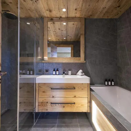 Appartement Whispers Of Winter Chalet Charm Awaits Mayrhofen