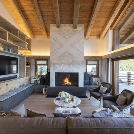 Whispers Of Winter Chalet Charm Awaits Appartement *